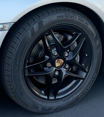 Boxster Front Black Wheel.jpg